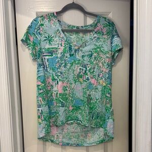 Lilly Pulitzer Vibrant Tropical Short Sleeve Top